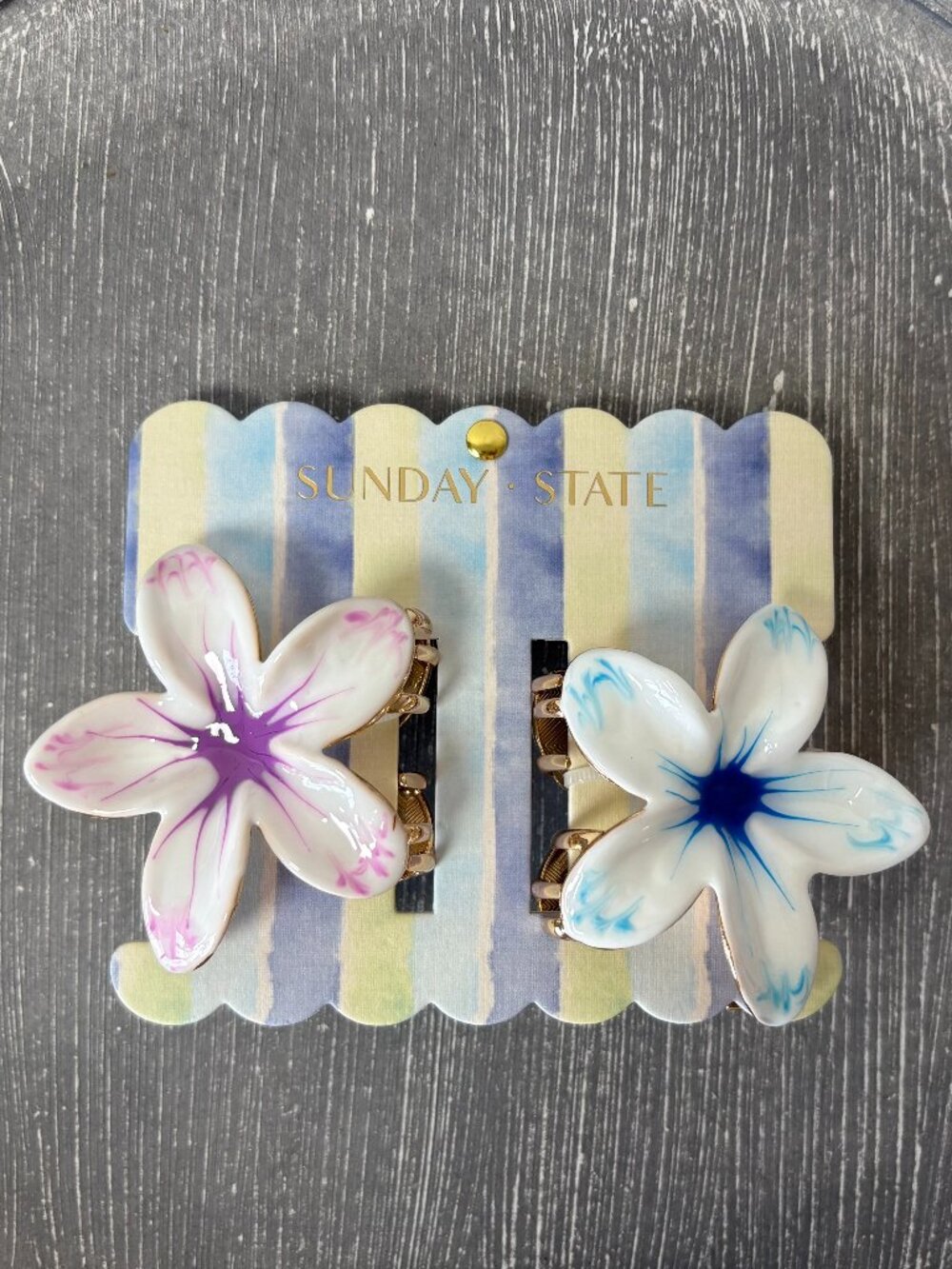 NWT - Sunday State Metal Hair Claw Clips - Set of 2 - Purple and Blue Plumeria